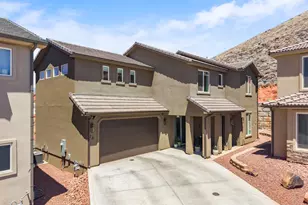 438 N Stone Mountain Dr, Saint George, UT 84770 - Photo 1
