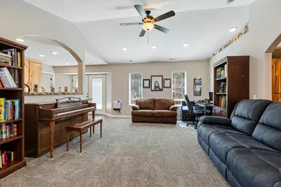 595 S 1200 E, Enterprise, UT 84725 - Photo 5
