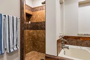 595 S 1200 E, Enterprise, UT 84725 - Photo 17