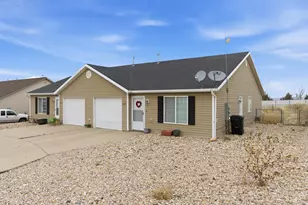 577-579 E Nichols Canyon Rd, Cedar City, UT 84721 - Photo 25