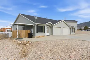 591-593 E Nichols Canyon Rd, Cedar City, UT 84721 - Photo 3