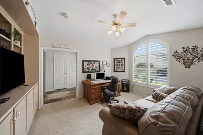 225 N Valley View Dr #19, Saint George, UT 84770 - Photo 5