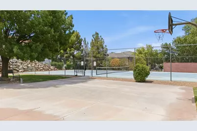 1610 W 100 N #10, Saint George, UT 84770 - Photo 9