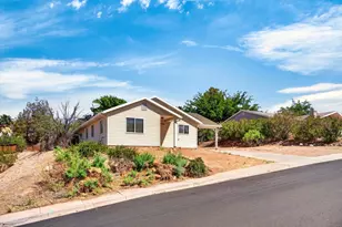 1261 N Vly Pk Dr, Santa Clara, UT 84765 - Photo 5