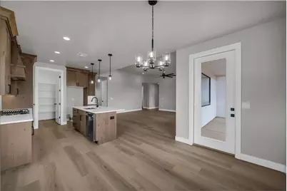 2433 N Locust Street, Cedar City, UT 84721 - Photo 3