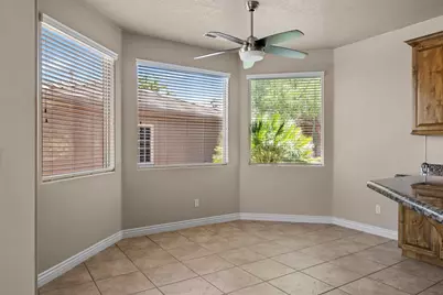 627 N Red Butte Dr, Washington, UT 84780 - Photo 17
