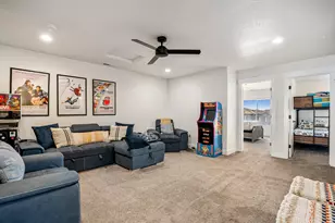 1367 E Vista Roja Pl, Washington, UT 84780 - Photo 31