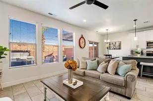 1367 E Vista Roja Pl, Washington, UT 84780 - Photo 29