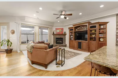 754 Swiss Haven Cir, Santa Clara, UT 84765 - Photo 17