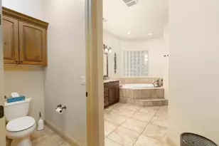 754 Swiss Haven Cir, Santa Clara, UT 84765 - Photo 39
