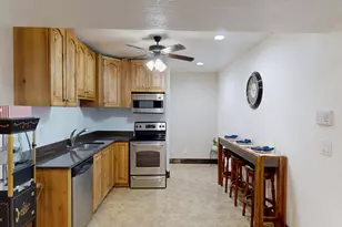 165 N Main St, Leeds, UT 84746 - Photo 55