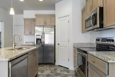3678 E Mesa Rock Dr, Saint George, UT 84790 - Photo 9