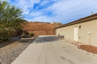 3678 E Mesa Rock Dr, Saint George, UT 84790 - Photo 19