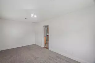 846 S 900 E, Saint George, UT 84790 - Photo 37