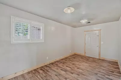 846 S 900 E, Saint George, UT 84790 - Photo 39