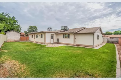 846 S 900 E, Saint George, UT 84790 - Photo 5