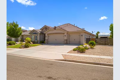 756 N Sage Creek Cir, Washington, UT 84780 - Photo 39