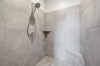 649 S Haley Dr, Washington, UT 84780 - Photo 15