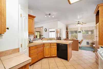 2789 S Tonaquint Dr, Saint George, UT 84790 - Photo 11