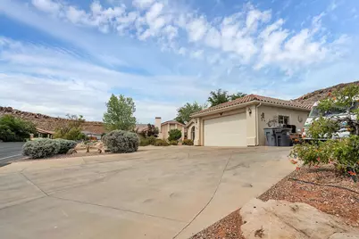 2789 S Tonaquint Dr, Saint George, UT 84790 - Photo 3