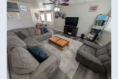162 W 810 S, Hurricane, UT 84737 - Photo 9