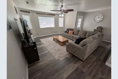162 W 810 S, Hurricane, UT 84737 - Photo 7