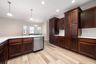 2057 S Solana Cir, Washington, UT 84780 - Photo 11