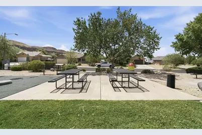 76 E 700 N, La Verkin, UT 84745 - Photo 29