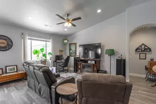 3544 W 150 St N, Hurricane, UT 84737 - Photo 5