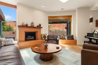 1215 Tuweap Dr, Ivins, UT 84738 - Photo 5