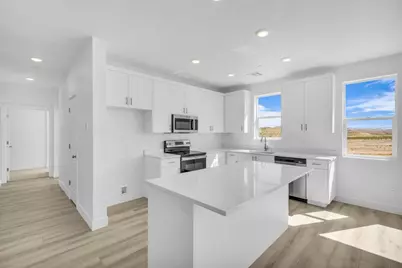 5599 S Carnelian Parkway #607, Saint George, UT 84790 - Photo 5