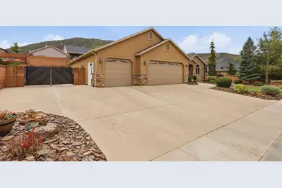 1116 E Fiddlers Canyon Rd, Cedar City, UT 84721 - Photo 3