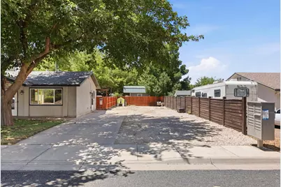270 S 460 W, Hurricane, UT 84737 - Photo 35