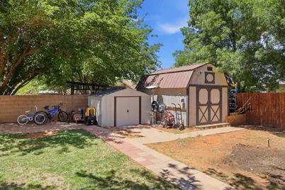 270 S 460 W, Hurricane, UT 84737 - Photo 27