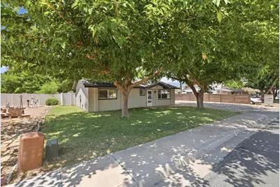 270 S 460 W, Hurricane, UT 84737 - Photo 3