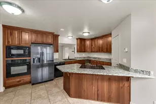 345 E 400 S, Saint George, UT 84770 - Photo 9