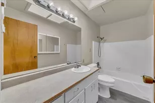 345 E 400 S, Saint George, UT 84770 - Photo 15