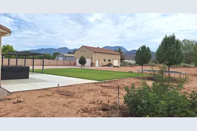 7776 N Wagon Rd, Saint George, UT 84770 - Photo 39