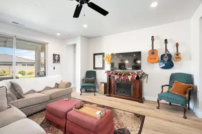 1504 N Highland Parkway, Washington, UT 84780 - Photo 7