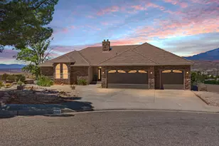 2541 W Spilsbury Ct, Hurricane, UT 84737 - Photo 5
