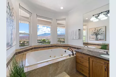 2541 W Spilsbury Ct, Hurricane, UT 84737 - Photo 25