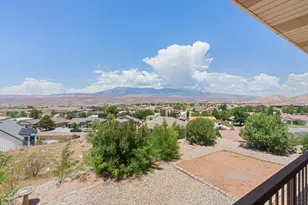 2541 W Spilsbury Ct, Hurricane, UT 84737 - Photo 67