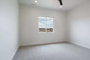 426 E Forrest Paddock Dr, Washington, UT 84780 - Photo 25