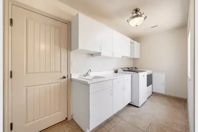2714 W 410 N, Hurricane, UT 84737 - Photo 15