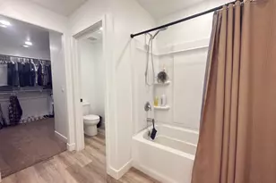 1610 S Ripple Rock Dr, Washington, UT 84780 - Photo 19