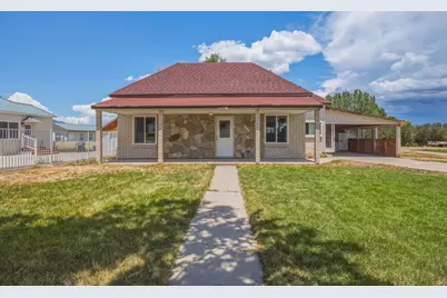 142 W 200 N, Panguitch, UT 84759 - Photo 1
