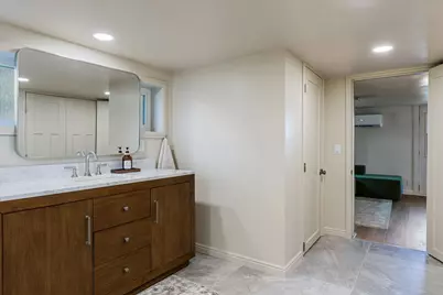 389 S 300 W, Hurricane, UT 84737 - Photo 25