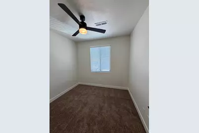2153 W 380 S #2 A, Hurricane, UT 84737 - Photo 11