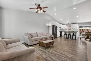 550 W Diagonal St, Saint George, UT 84770 - Photo 9