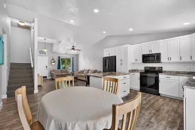 550 W Diagonal St #7, Saint George, UT 84770 - Photo 19
